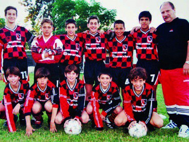 El video viral de Messi rompiéndola en Perú a los 10 años