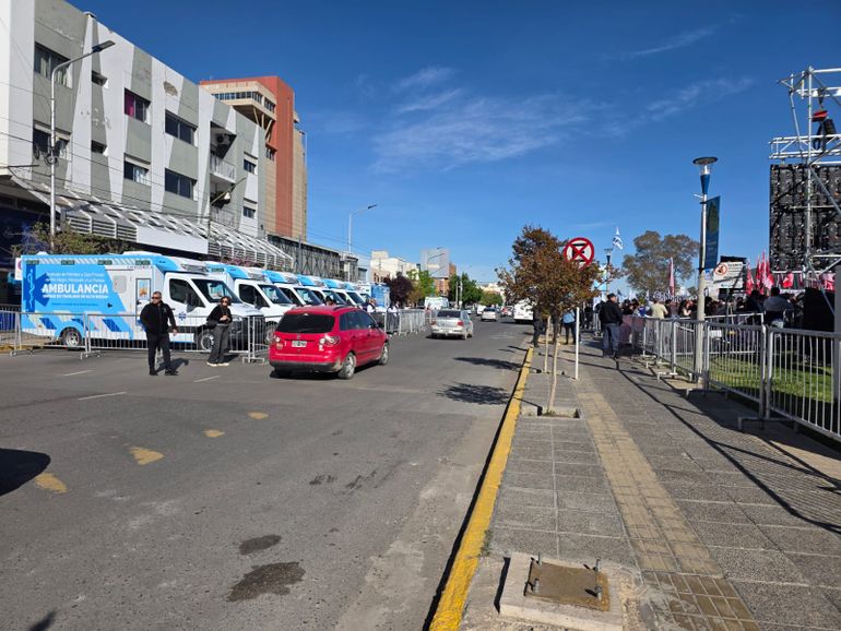 Caos de vehículos y tránsito complicado en el bajo de Neuquén: qué pasó