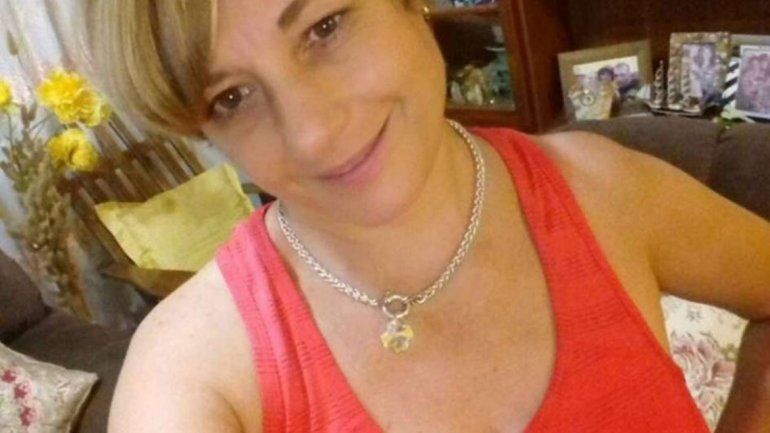 Tiene cáncer, le pegan y le roban la plata de la peluca