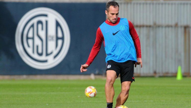 Pizzi descartó a Belluschi para el cruce ante Unión