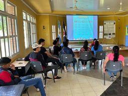 Cuáles son los cursos que esta difundiendo el INTA en la zona? Cuáles son los cursos que esta difundiendo el INTA en la zona?