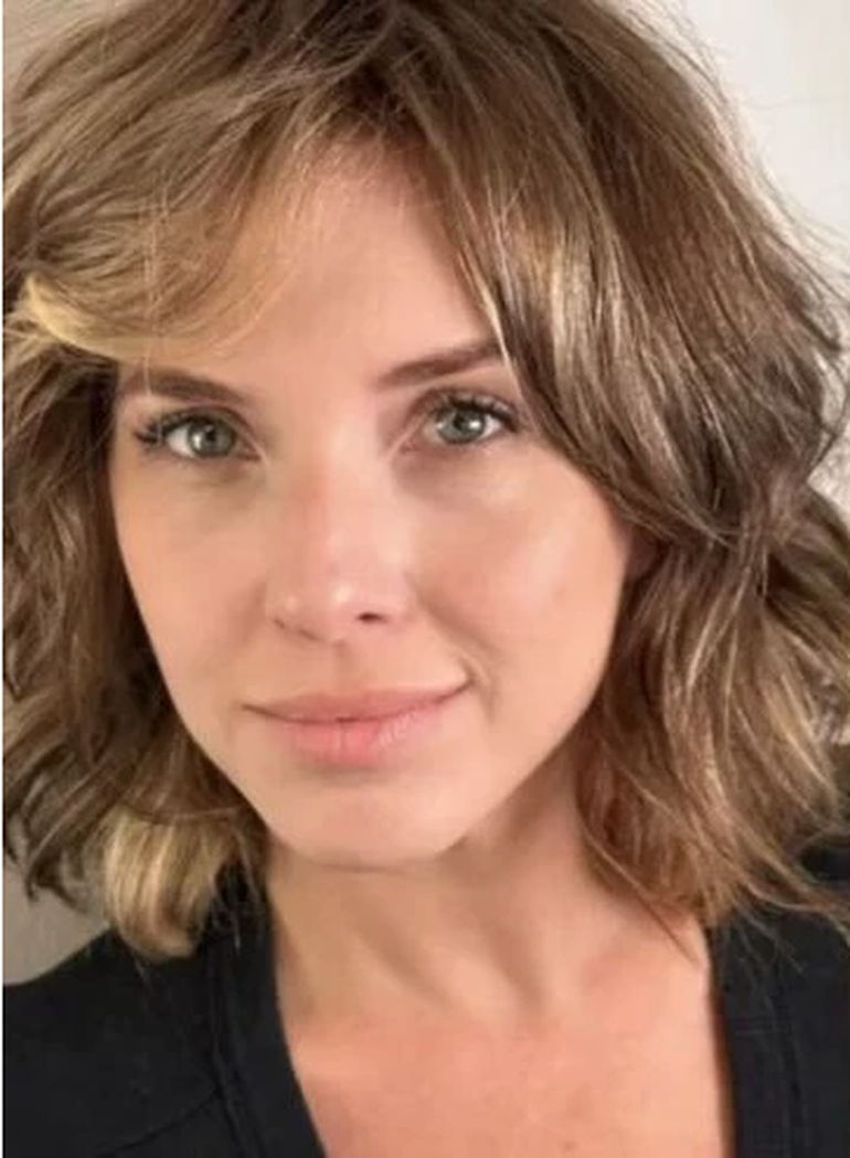 Carla Peterson se sometió a un jugado cambio de look