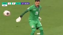 video: el polemico gol en contra del arquero de bolivia que podria dejarlo fuera del mundial