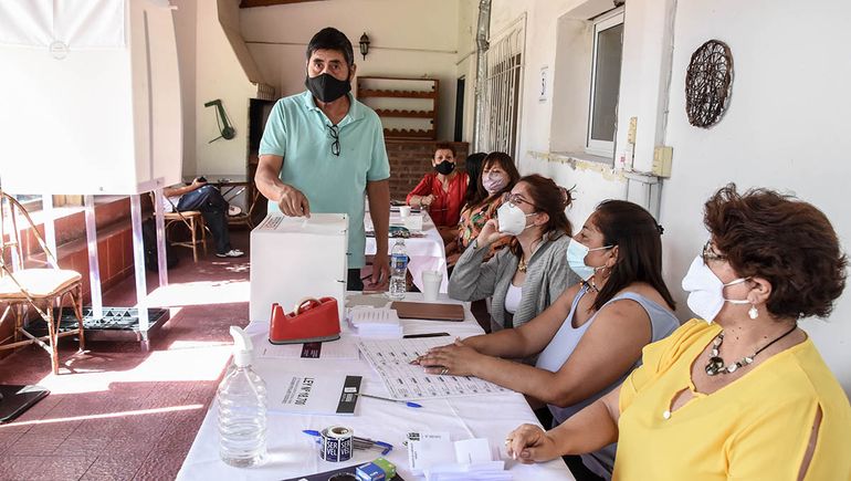 Los chilenos en la región eligieron a su presidente