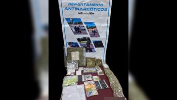 la policia allano y desbarato otros dos kioscos narco en neuquen la policia allano y desbarato otros dos kioscos narco en neuquen