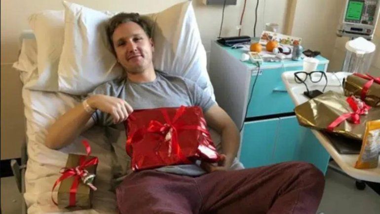 Un gusano se le metió por el pene y casi lo mata