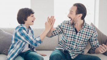 Soñar con tu padre: conocé qué significa