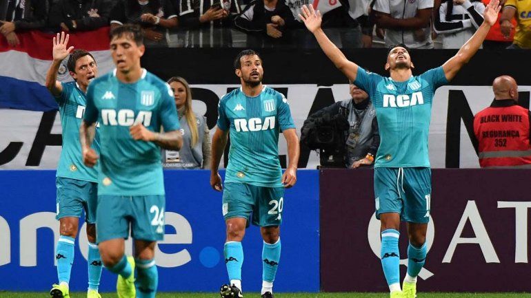 Racing cosechó un punto de su visita a Brasil por la Sudamericana