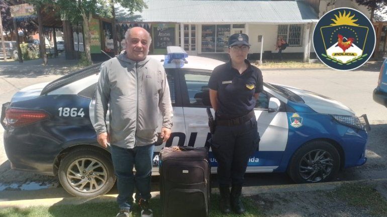 Conductor perdió su valija en la Ruta 40 y la recuperó: quién fue el honesto que se la dio