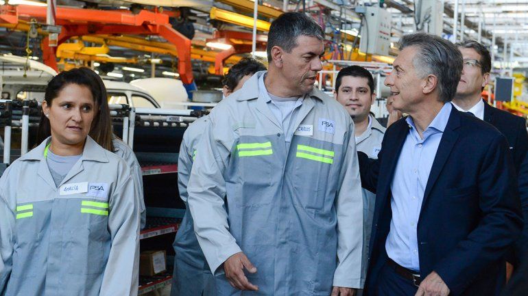 Todos los detalles del bono de fin de año firmado por el Gobierno