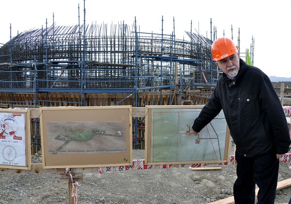 Rodolfo Laffitte, ex secretario de Gestión Pública de la provincia de Neuquén, durante la construcción de la estación espacial China en 2015. Rodolfo Laffitte, ex secretario de Gestión Pública de la provincia de Neuquén, durante la construcción de la estación espacial China en 2015.