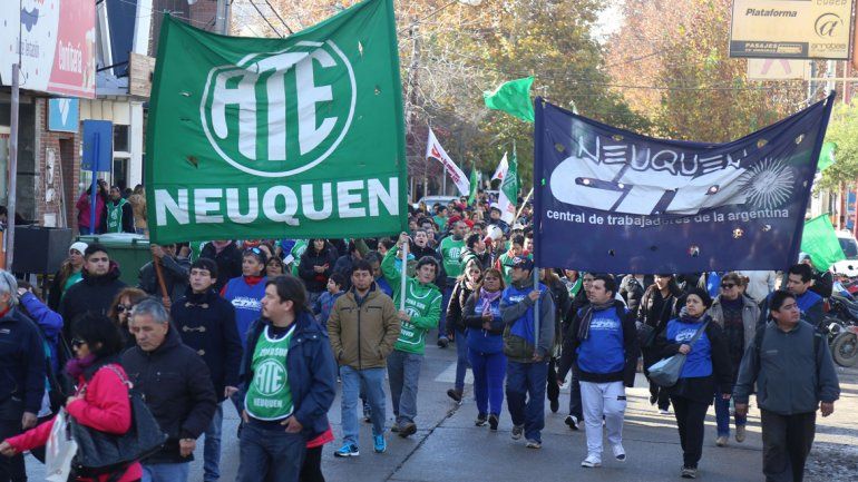 Los estatales quieren cambios en la Ley 611 y rechazan el tarifazo.