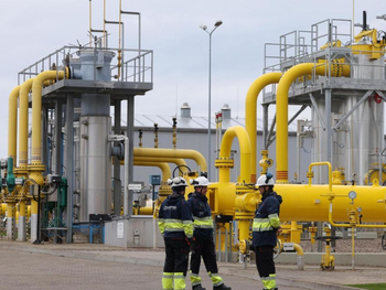 Los depósitos de gas en Alemania caen al 20%, nivel que compromete el llenado para el próximo invierno.