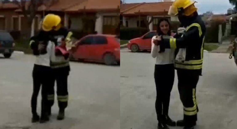 Bombero de San Antonio sorprendió a su hija para el cumple de 15