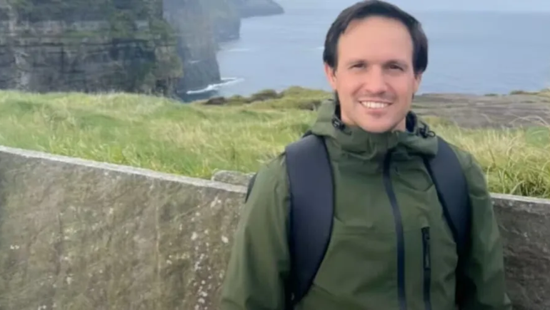 La familia del biólogo desaparecido pide ayudar para poder encontrarlo.&nbsp;