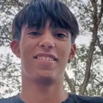 El abogado Bruno Rugna, que representa a la mamá de la víctima, señaló que el video solo debía estar en poder de la Justicia. | LM Neuquen El abogado Bruno Rugna, que representa a la mamá de la víctima, señaló que el video solo debía estar en poder de la Justicia.