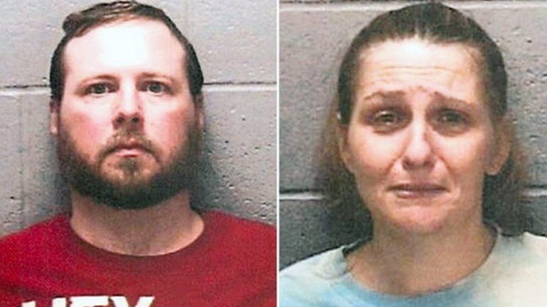 Michael y Georgena Roberts quedaron detenidos por la muerte de su nene