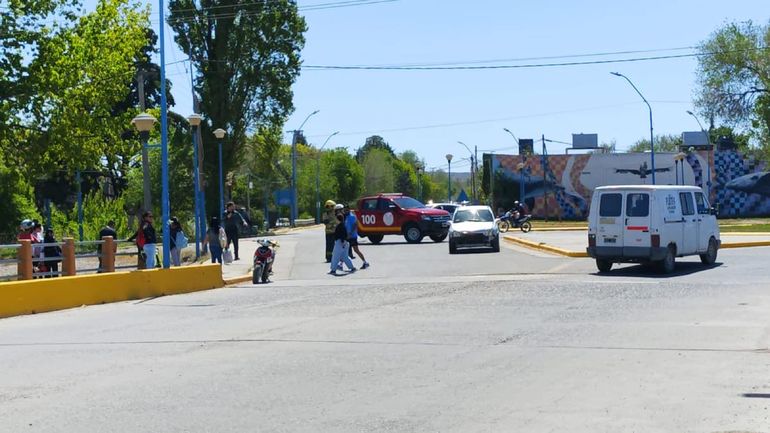 La dramática situación ocurrió en el canal de riego. Foto gentileza La Verdad