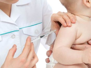 Pfizer se defendió de las acusaciones del Gobienro de Estados Unidos, sobre los efectos adversos de su vacuna en menores de edad.