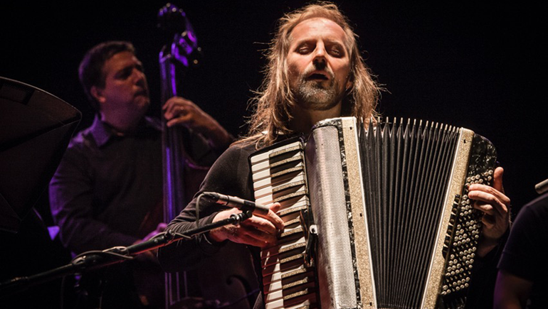 Chango Spasiuk: Un espacio de música es un espacio de reflexión