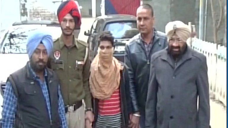 Los órganos internos (del nene) estaban desparramados por la habitación