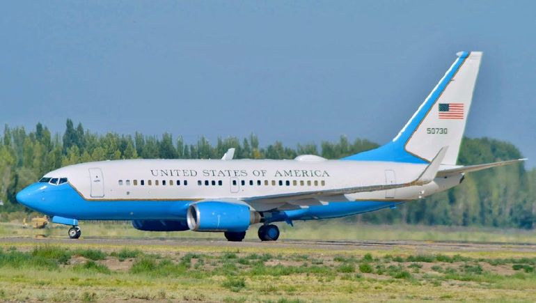 El avión del gobierno de Estados Unidos que aterrizó en Neuquén