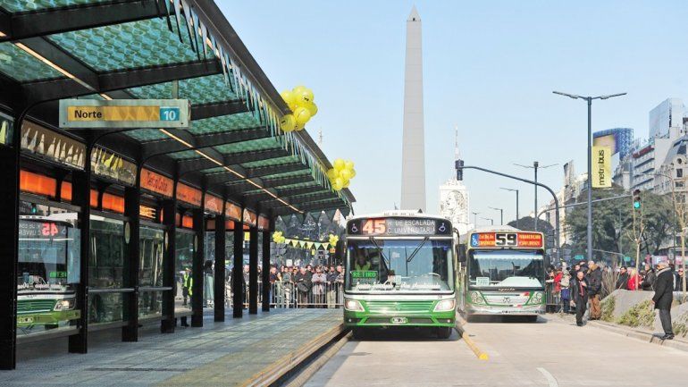 Pechi quiere un metrobús que recorra la Ruta 22