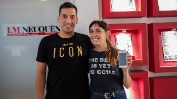 Un gesto de grandeza: compró un iPhone