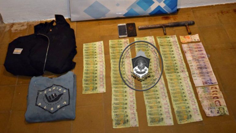 Salió del banco, lo asaltaron y le robaron 60 mil pesos