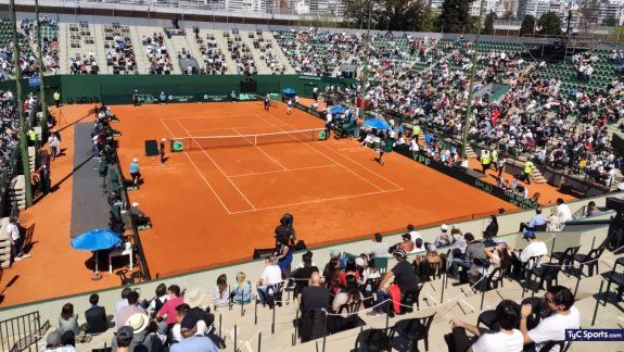 El público volvió y le dio color a la Copa Davis en el Lawn Tennis Club.&nbsp;