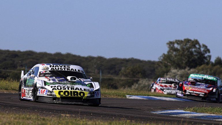 Nefa siguió con problemas de motor y buscará remontar desde la cuarta fila