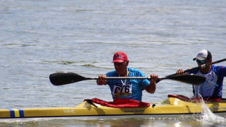 El roquense Roberto Bustos y Nelson Vega, de Plottier, ganaron en la categoría Travesía D,
