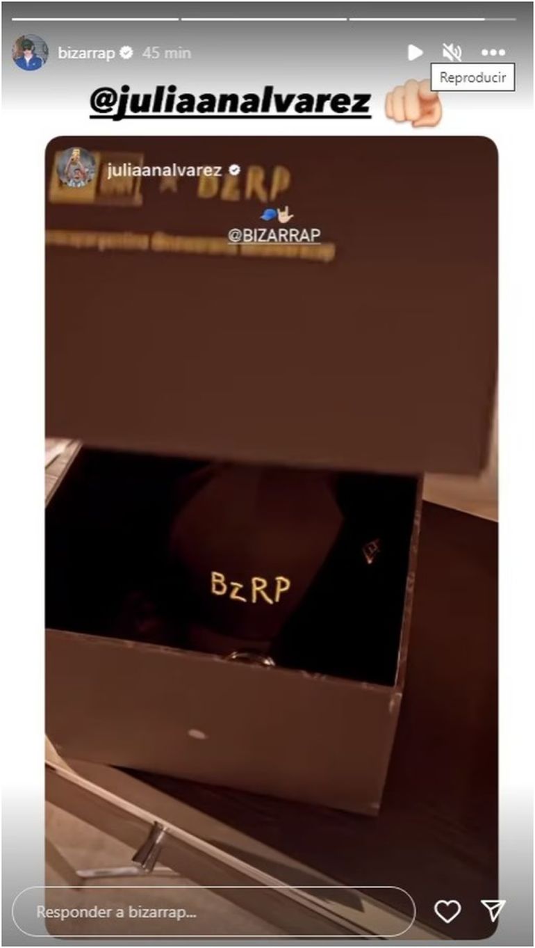 El gran gesto de Bizarrap con Juli&aacute;n &Aacute;lvarez que sorprendi&oacute; a todos en las redes sociales