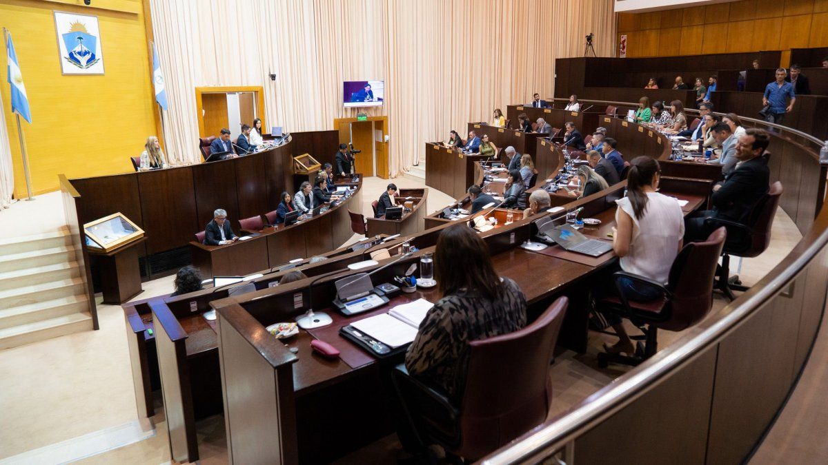 Figueroa tendrá en la Legislatura 13 diputados propios thumbnail