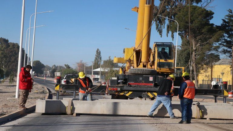 El tránsito en la tercera rotonda de Centenario está interrumpido hasta el domingo