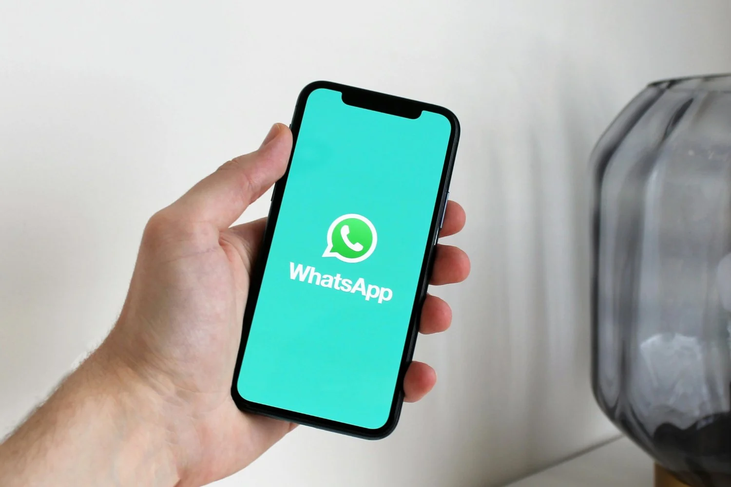 Mensajes que no salen y la versión web que no conecta