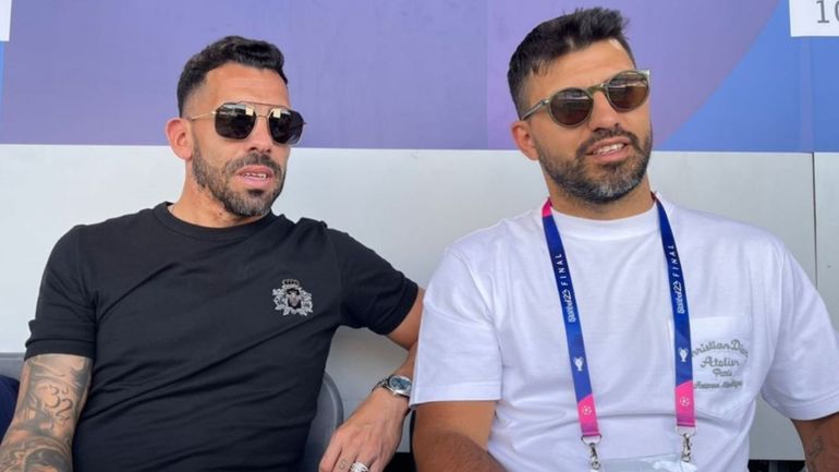 El Kun Agüero y Carlos Tevez El Kun Agüero y Carlos Tevez