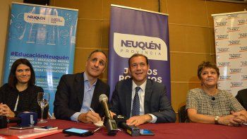 provincia acordo con petroleras un programa de capacitacion docente