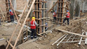 el empleo privado sigue en alza: cuales fueron los sectores que mas crecieron el empleo privado sigue en alza: cuales fueron los sectores que mas crecieron