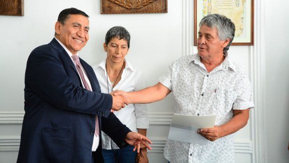 Los municipales de Cutral Co cobraron con aumento