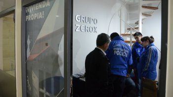 Delitos Económicos, durante el allanamiento a las oficinas del Grupo Zerox.