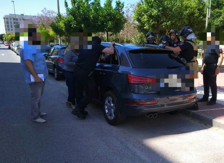 Una situación similar se vivió en Murcia 2019, cuando rescataron a un niño de 1 año encerrado en el interior de un auto. Una situación similar se vivió en Murcia 2019, cuando rescataron a un niño de 1 año encerrado en el interior de un auto.