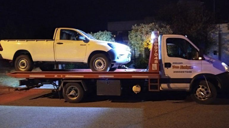 Cipolletti: robaron una suma millonaria y tiraron el botín en un baldío