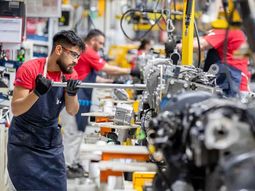 Según el INDEC, la actividad económica creció por tercer mes consecutivo. Según el INDEC, la actividad económica creció por tercer mes consecutivo.