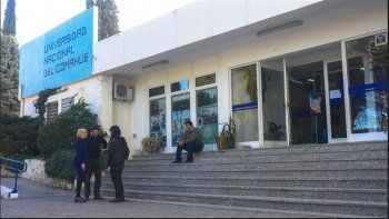 siguen sin clases en la unco en reclamo de aumento y presupuesto siguen sin clases en la unco en reclamo de aumento y presupuesto