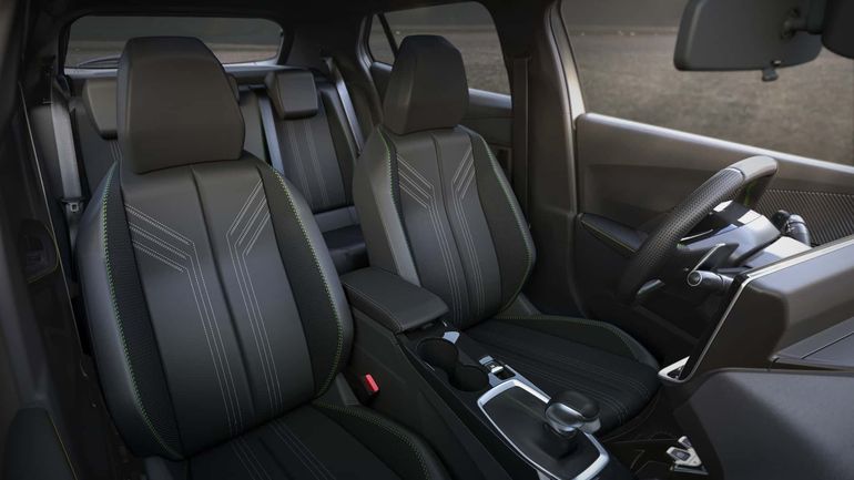 El copckit del Peugeot 2008. El copckit del Peugeot 2008.