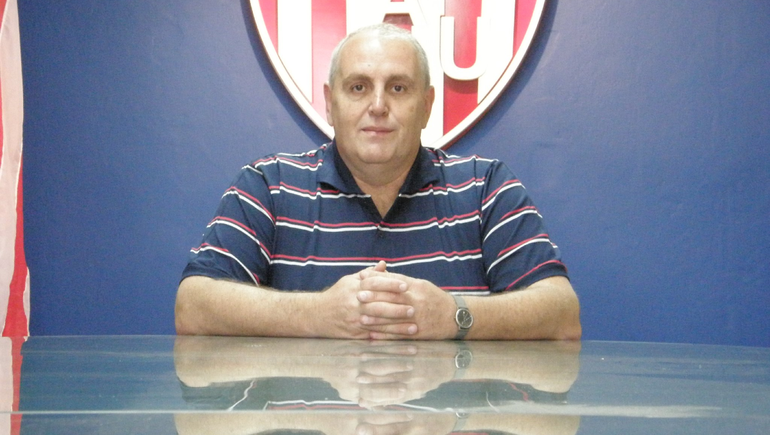 El presidente Unión de Santa Fe fue cuestionado en las redes sociales.&nbsp;