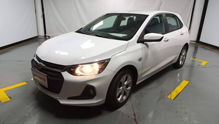 Este Chevrolet Onix es el más barato del lote que está en venta. Este Chevrolet Onix es el más barato del lote que está en venta.