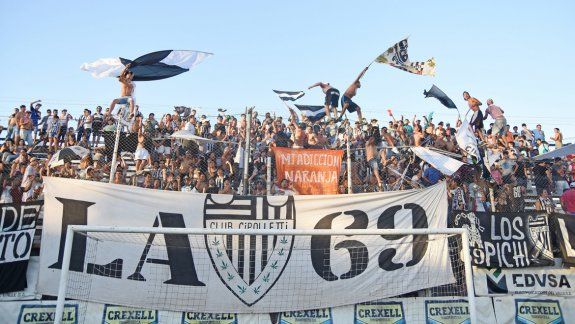 La hinchada de Cipolletti reventará La Visera el próximo 6 de marzo.