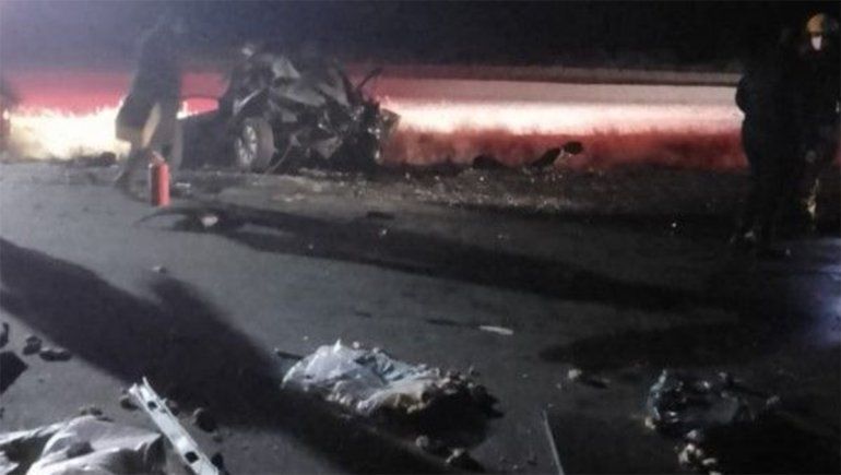 Una familia murió en un choque frontal en Chubut